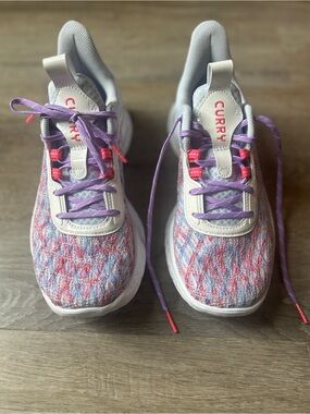 Under Armour Curry Flow Unisex Multicolor Knit Sneakers with Purple Laces.